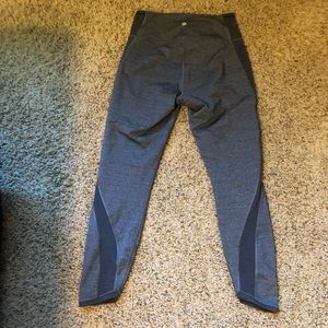 Lululemon crop pants size 8